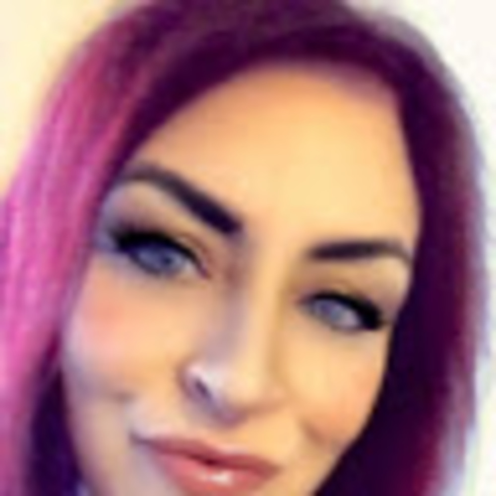 Meet your Posher, Elena